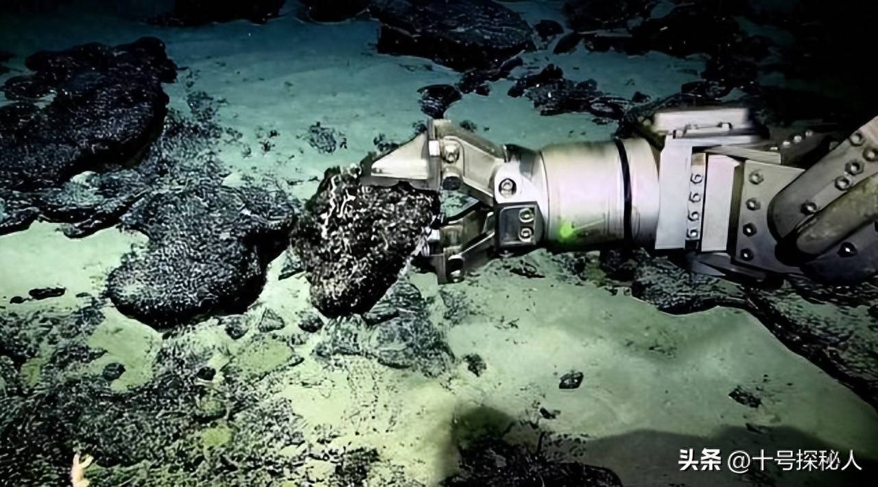 6000米深海！日本重金开采稀土刚动手就被中国一纸禁令“掐喉