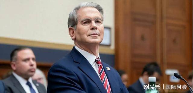 特朗普报复开始27国联手围华逐一淘汰中国制造中方丑话说前